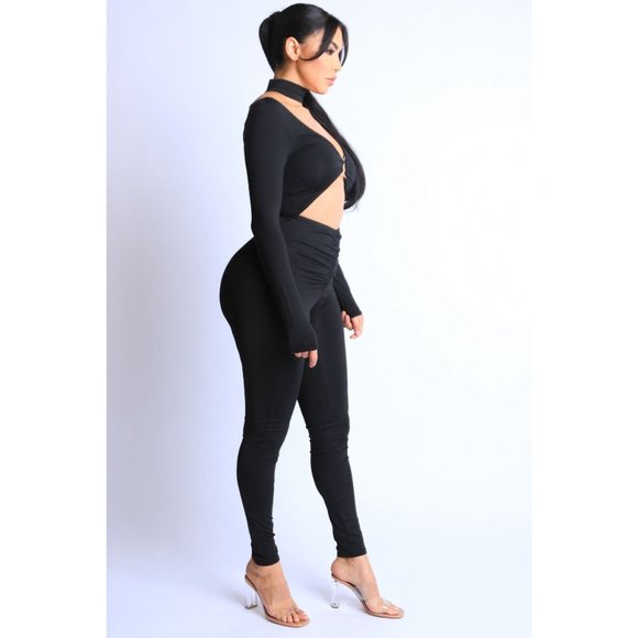 Women's Sexy Triangle Ring Front Black Jumpsuit Back Zip Long Sleeve Party Club - Picture 7 of 7